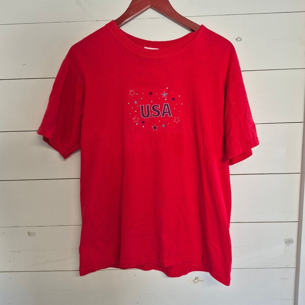 Vintage Red Embroidered T-Shirt With Stars Design Medium 100% Cotton